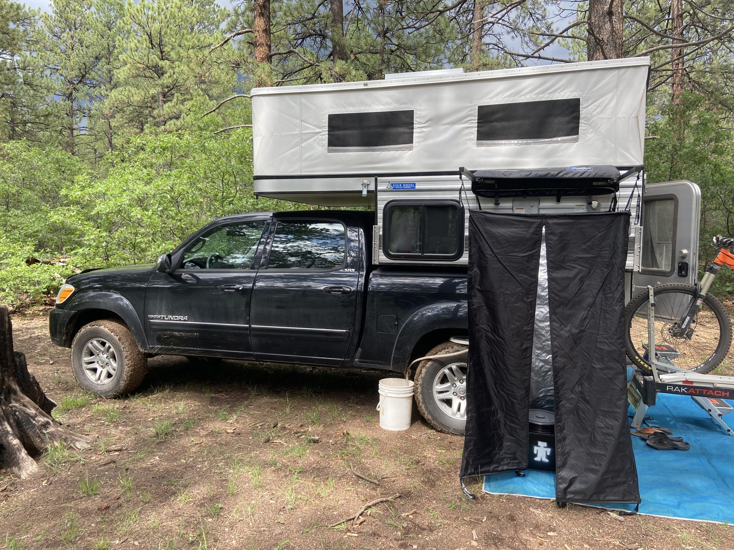 Black wolf shower tent groover moab advnture rigs dolores boggy draw